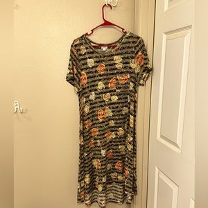 Lularoe Carly Medium